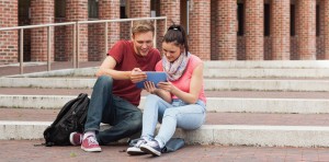 Facebook žalingas įprotis