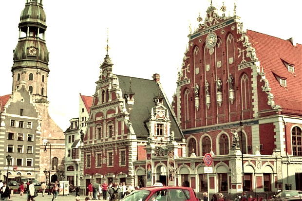 ISIC Ecolines konkursas Ryga