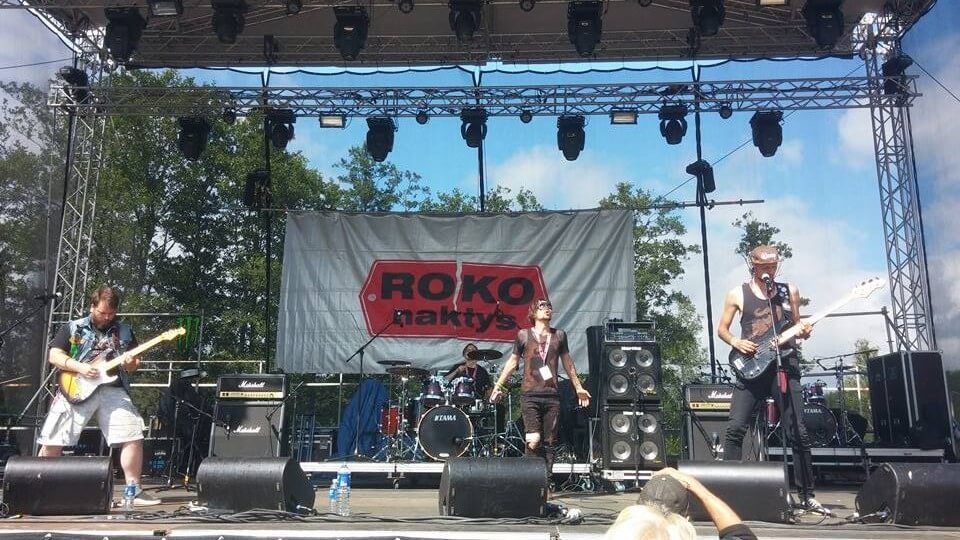 11798368_10206412433422097_1925479854_n